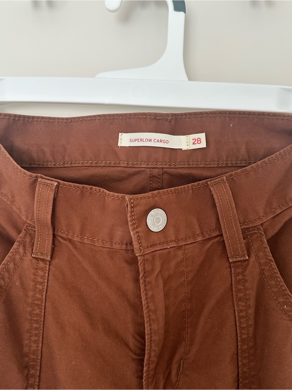 Levi’s superlow cargo pants - brown/rustic red - Picture 2 of 3